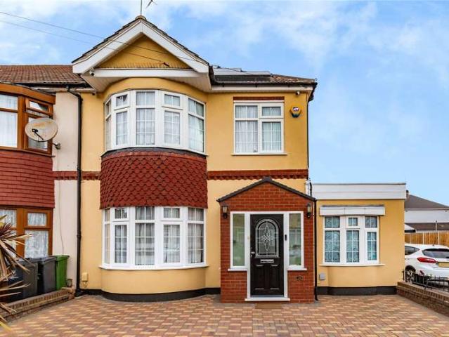 House for sale in Greater London