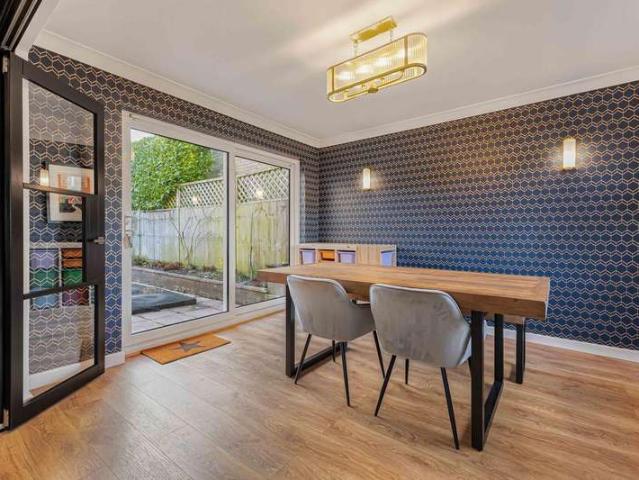House for sale in The Butts, Kent