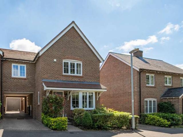 House for sale in Temple Park, Binfield