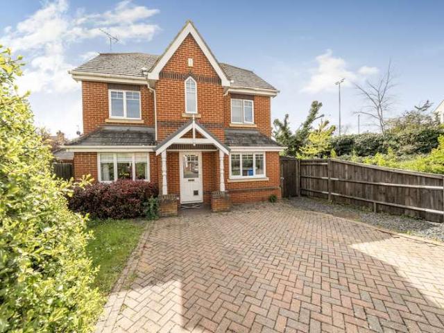 House for sale in Clewer Village, Windsor