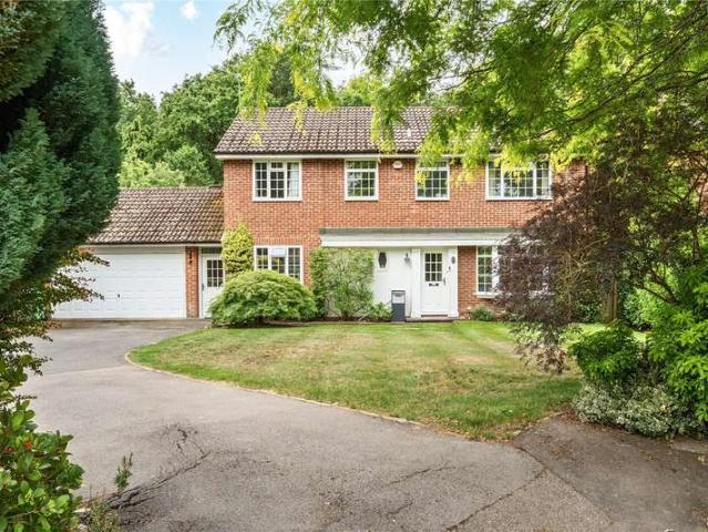 House for sale in Sheerwater, Woking