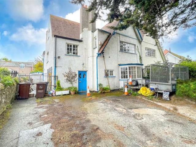 House for sale in Colwyn Bay, Wales