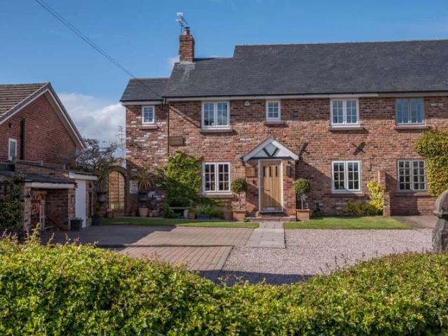 House for sale in Rushton, Cheshire