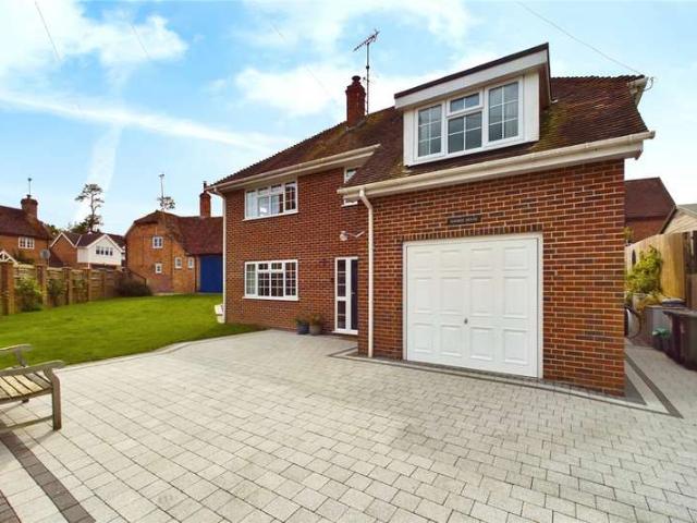 House for sale in Hampstead Norreys, West Berkshire