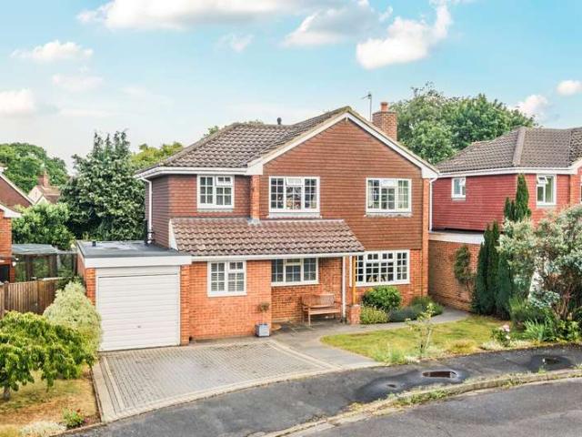 House for sale in Busbridge, Waverley