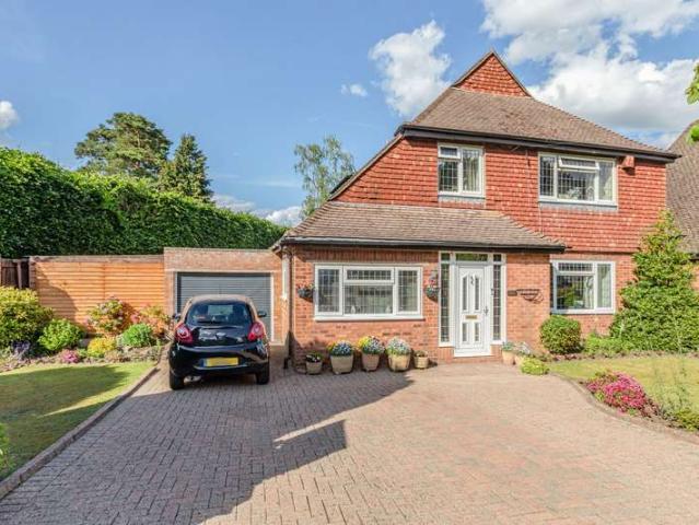 House for sale in Sheerwater, Woking