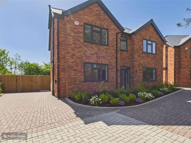 House for sale in Shinfield
