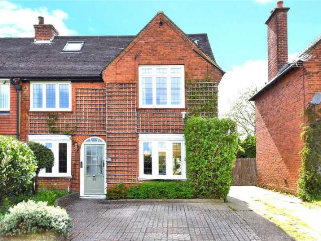 House for sale in Red Hill, Surrey