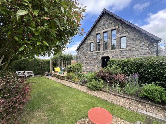 House for sale in Caersws, Wales