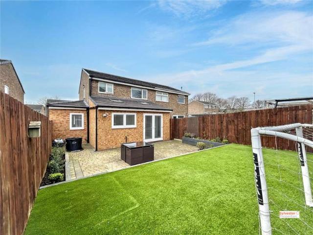 House for sale in Stanley