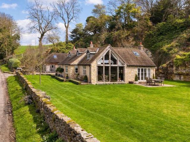 Farm for sale in Snainton, North Yorkshire