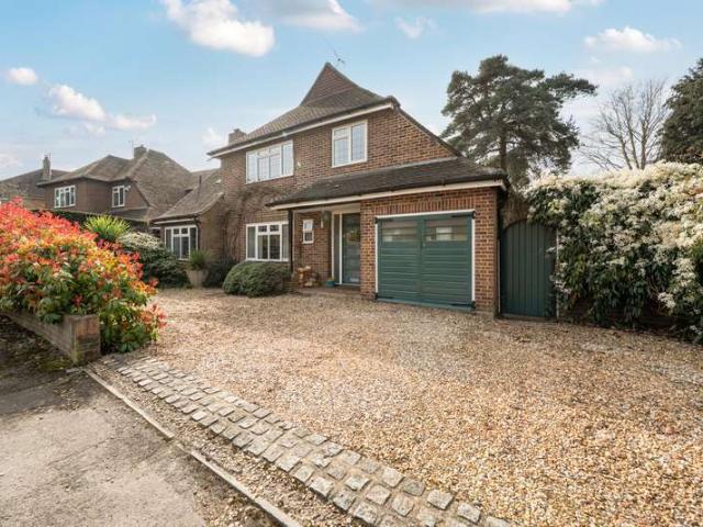 House for sale in Sheerwater, Woking