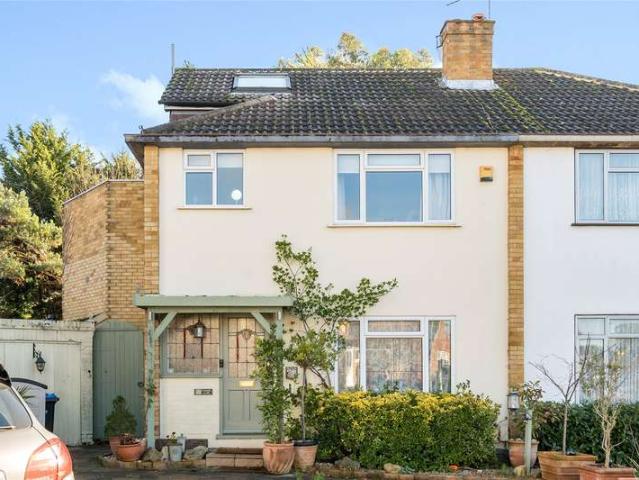House for sale in Row Town, Surrey