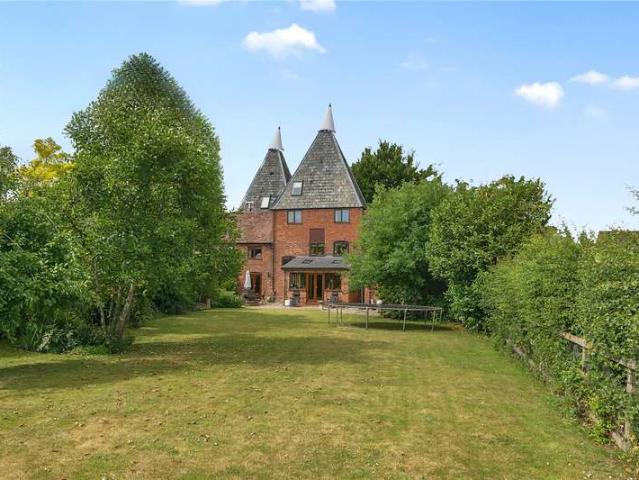 House for sale in Forthampton, Worcestershire