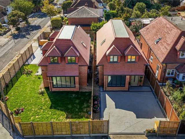 House for sale in London Borough of Barnet, Greater London