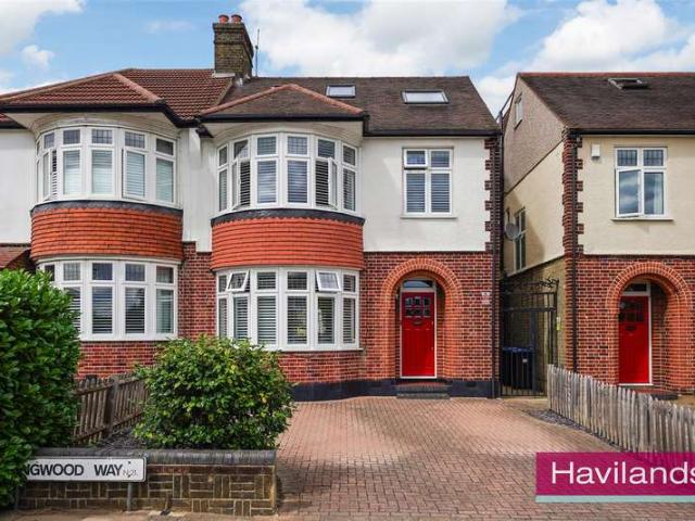 House for sale in Winchmore Hill, Edmonton