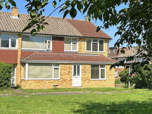 House for sale in Lunnon, Buckinghamshire