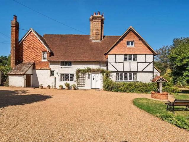 House for sale in Ewhurst, Waverley