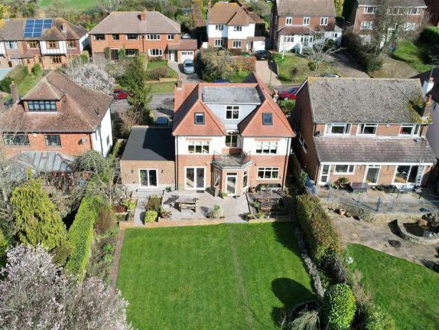 House for sale in The Butts, Kent