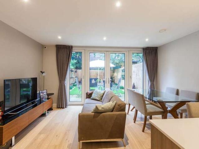 House for sale in Deptford, London Borough of Lewisham