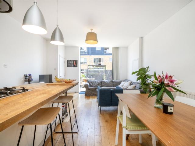 House for rent in South Hackney, Greater London