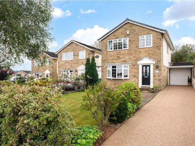 House for sale in Aberford, West Yorkshire