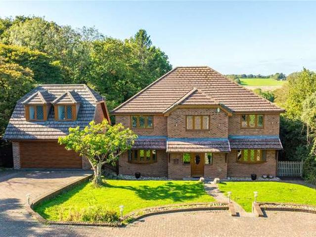 House for sale in Nettlestone, Isle Of Wight