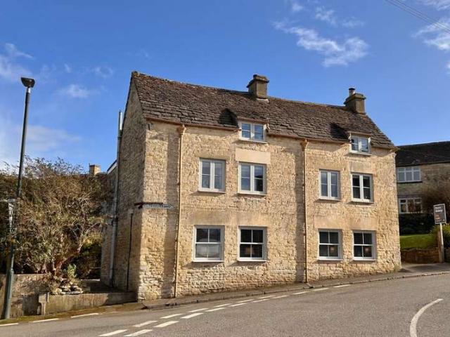 House for sale in Fossebridge, Gloucestershire