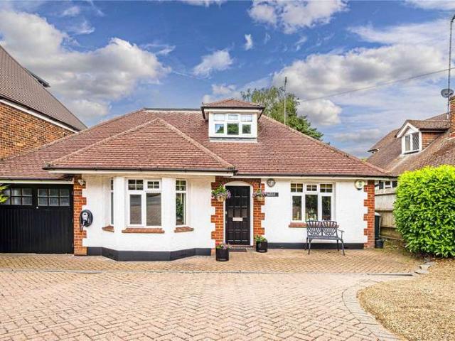 House for sale in Nettleden with Potten End, Pouchen End