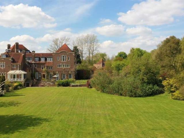 House for sale in Little Horwood, Buckinghamshire