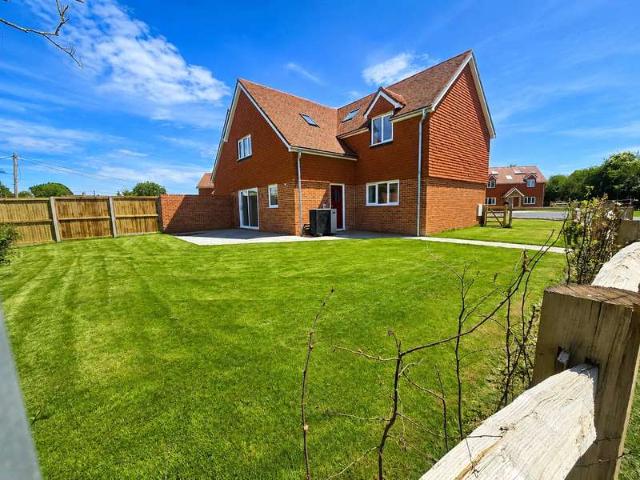 House for sale in Cross In Hand, East Sussex