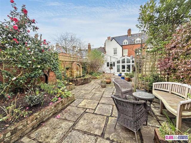 House for sale in Watergate, Devon