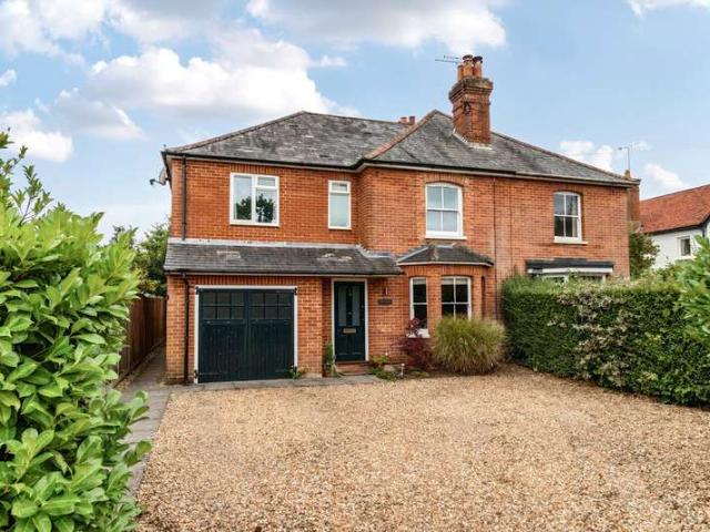 House for sale in Holt Pound, East Hampshire