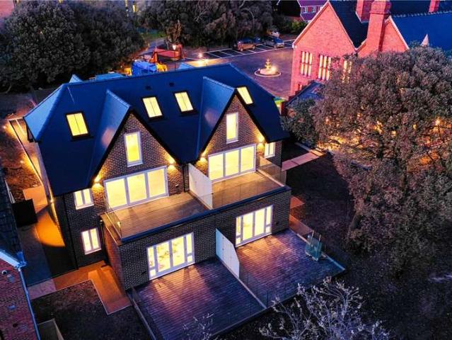 House for sale in West Cliff, Acol