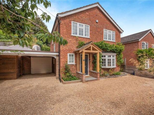 House for sale in Wrecclesham, Fole