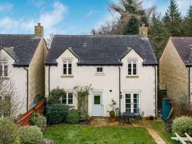 House for sale in Eastcombe, School House
