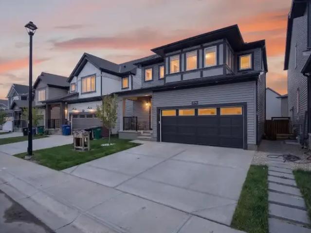 House for rent in Airdrie, Alberta