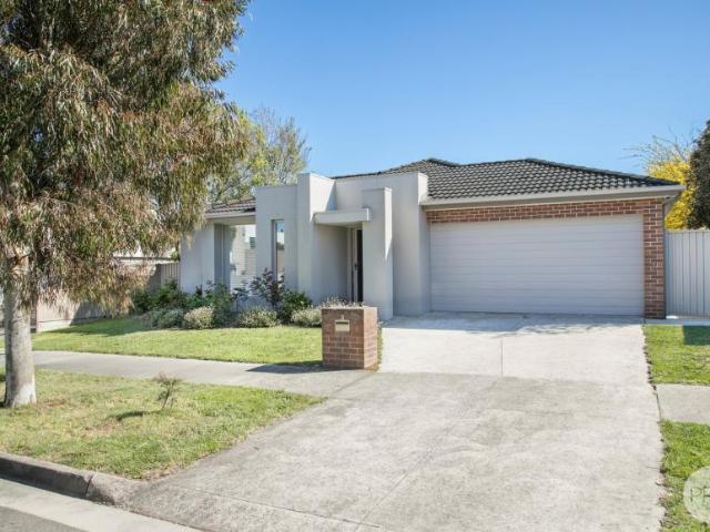 House for sale in Alfredton Central, Ballarat