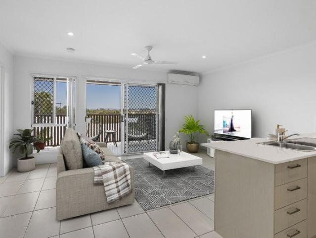 Townhouse for sale in Toombul, Queensland