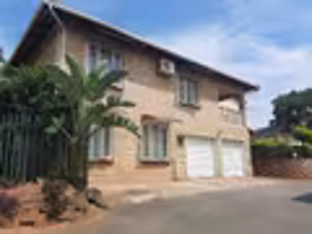 House for sale in Amanzimtoti, Kwazulu-natal