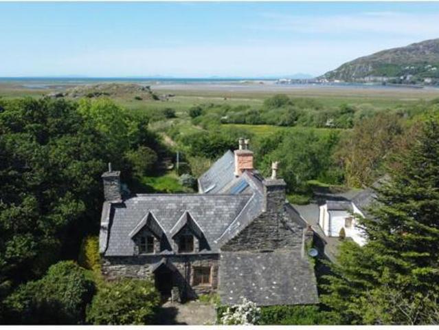 House for sale in Barmouth, Wales