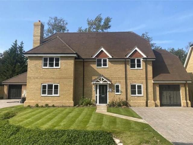 House for sale in Martin's Heron, Winkfield