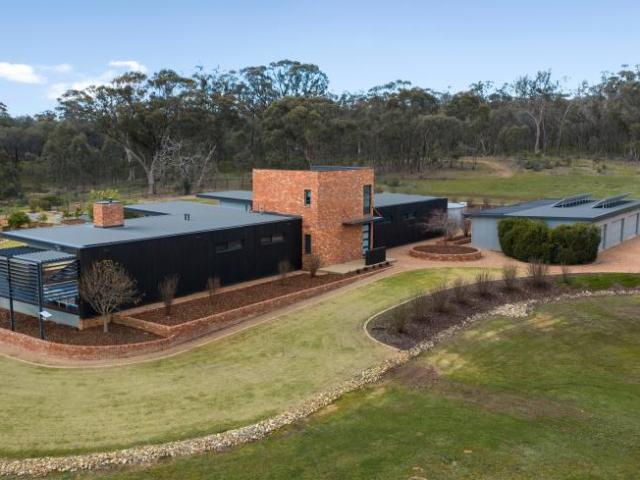 House for sale in Axe Creek, City of Greater Bendigo