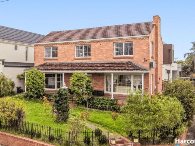House for sale in Greythorn, Melbourne