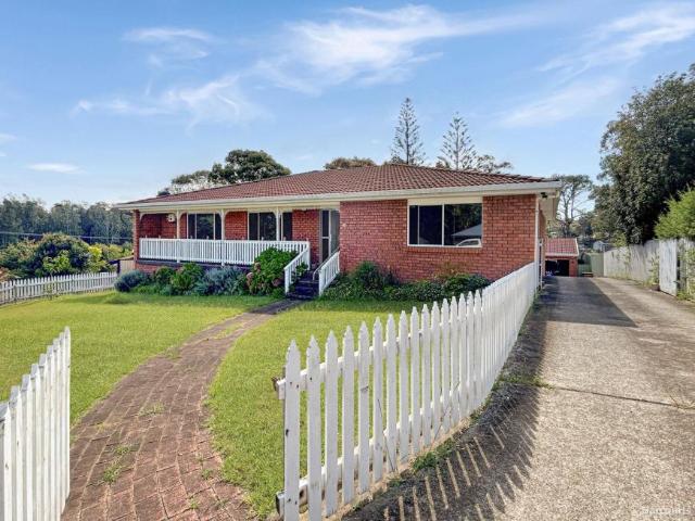 House for sale in Batehaven, Eurobodalla Shire Council