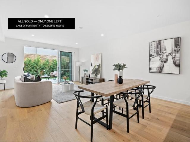 House for sale in Bentleigh East, Melbourne