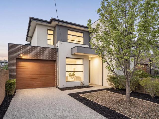 House for sale in Bentleigh East, Melbourne