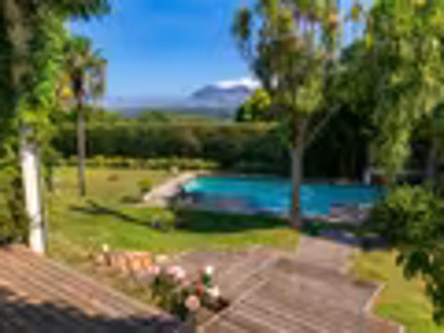 House for sale in Cape Town, Western Cape