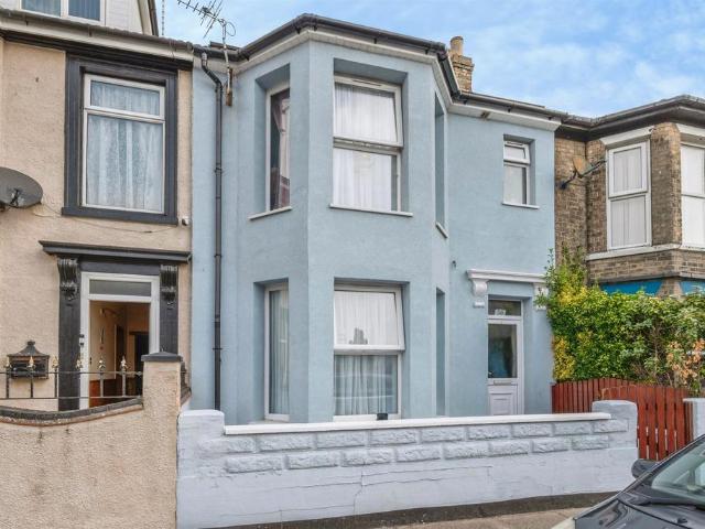 House for sale in Northgate, Stokesby