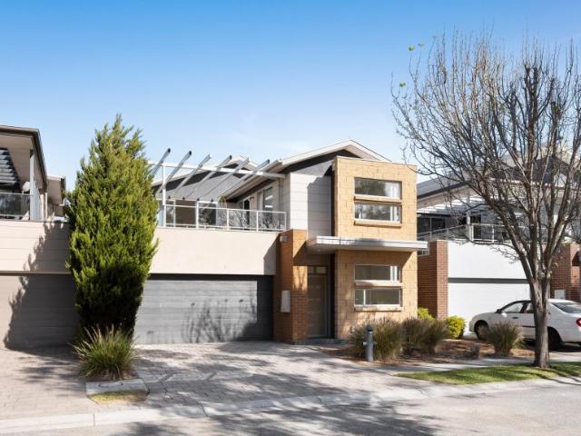 House for sale in Bonbeach, Melbourne